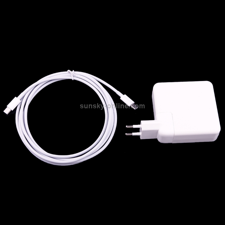 61W-USB-C-Type-C-Power-Adapter-with-2m-USB-Type-C-Male-to-USB-Type-C-Male-Charging-Cable-LA3007